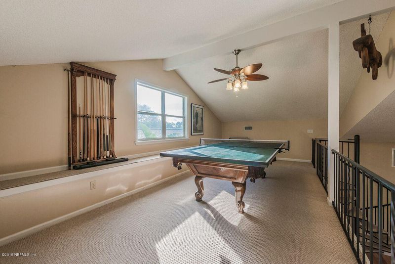 4220 Tideview Dr, Jacksonville, FL 32250