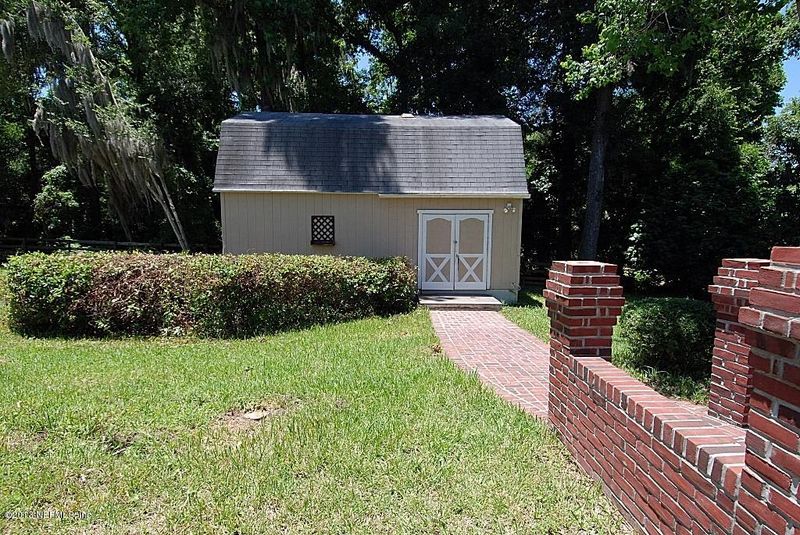 4222 Scenic Dr, Middleburg, FL 32068