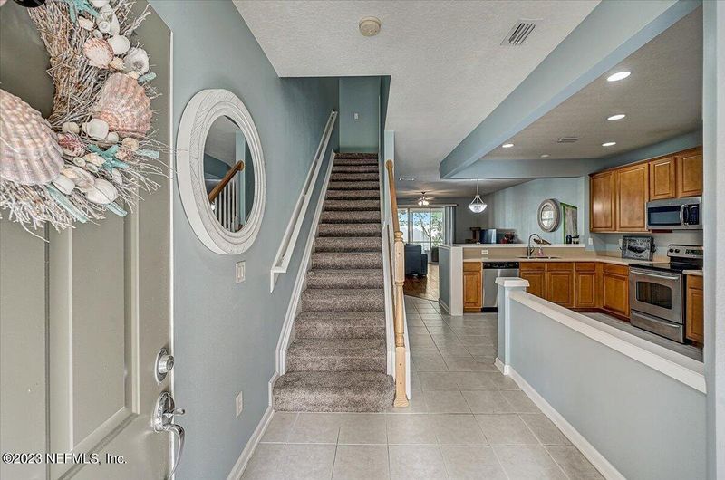 4226 Crownwood Dr, Jacksonville, FL 32216