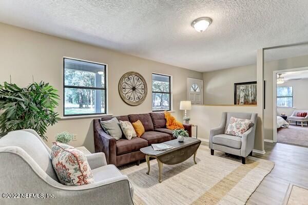 4227 Clove St, Middleburg, FL 32068