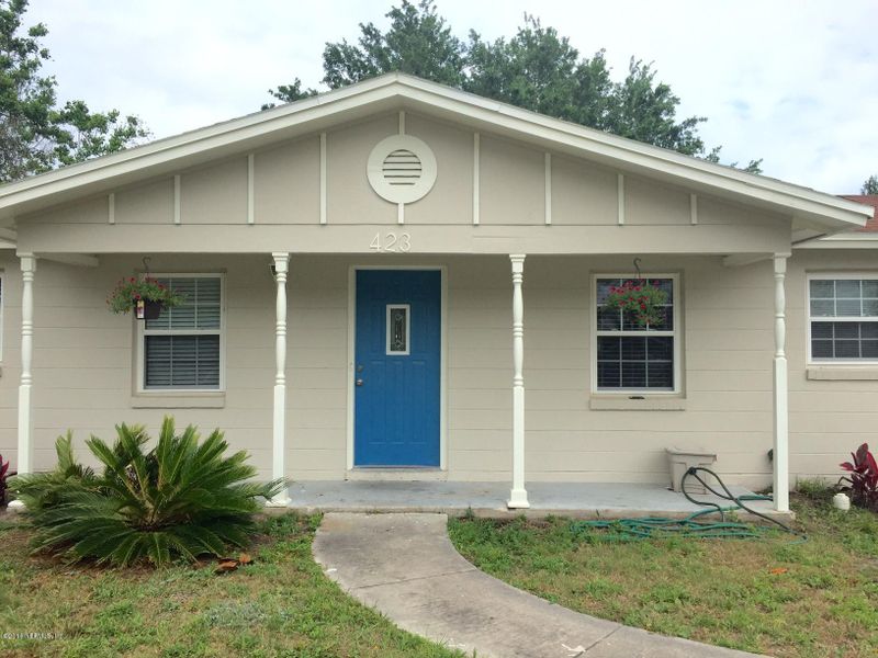 423 Irex Rd, Atlantic Beach, FL 32233