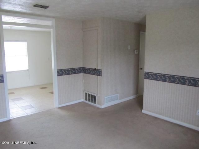 4230 Anson Dr, Jacksonville, FL 32246