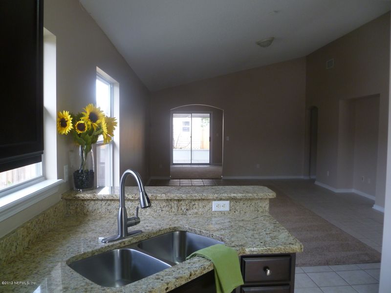 4232 Hanging Moss Dr, Orange Park, FL 32073