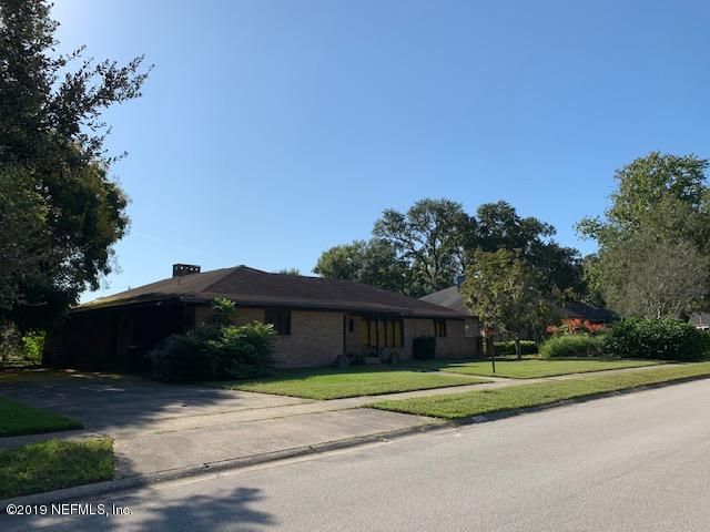 4233 Point La Vista Rd S, Jacksonville, FL 32207