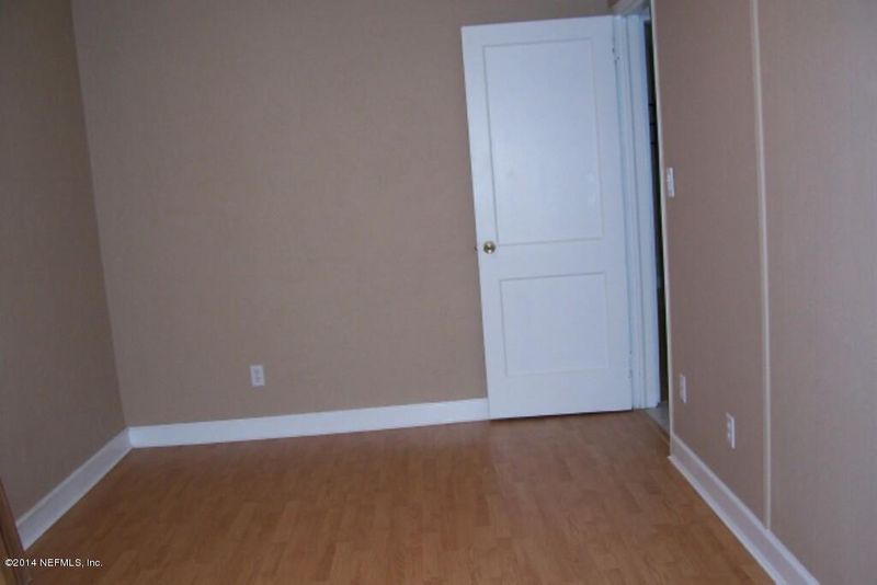 4234 Eve Dr E, Jacksonville, FL 32246