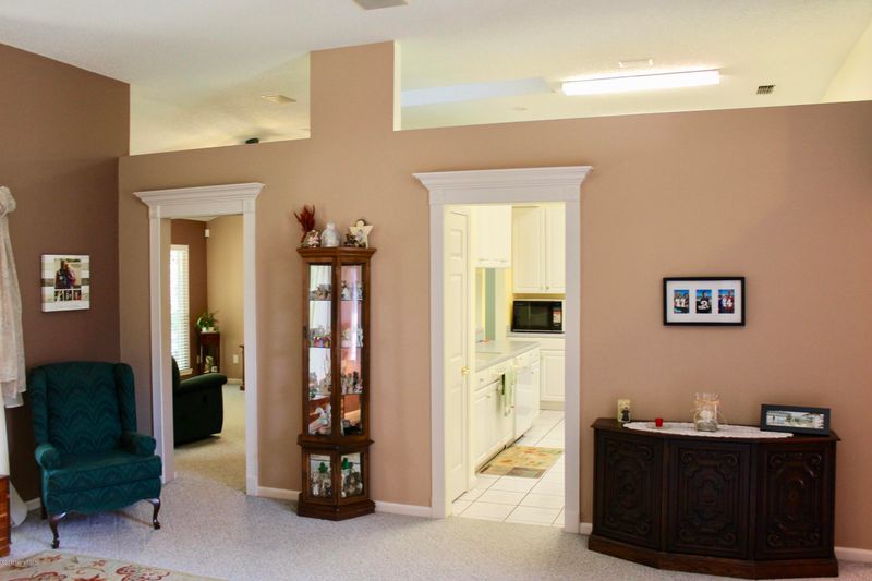 4237 Emerald Bay Dr, Jacksonville, FL 32277