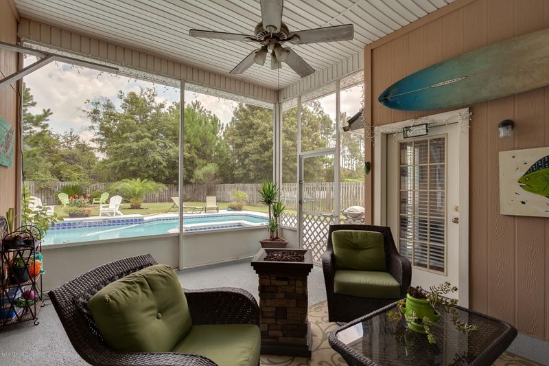 424 N Bridgestone Ave, St Johns, FL 32259