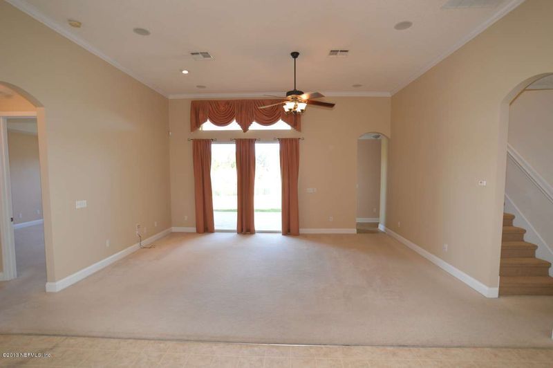 425 Mistwood Ct, Orange Park, FL 32065