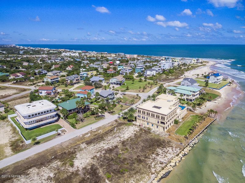 425 Porpoise Point Dr, St Augustine, FL 32084