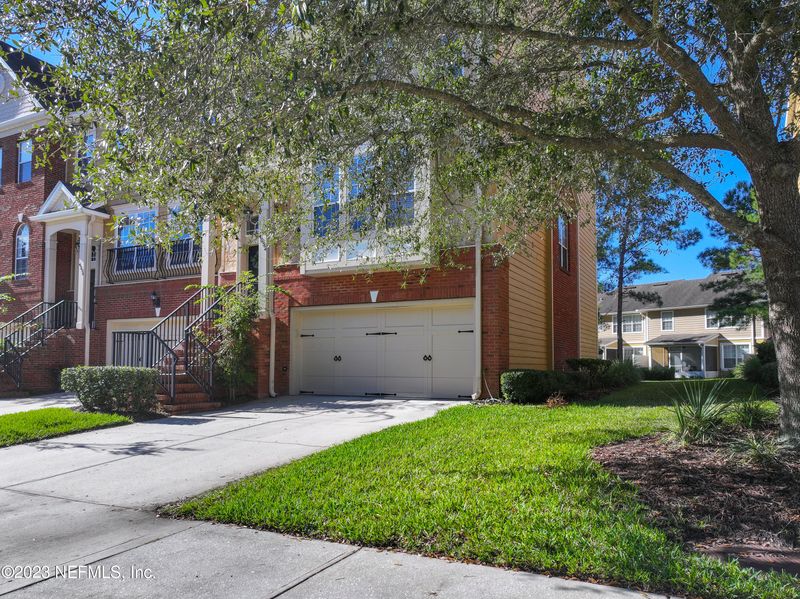 4252 Studio Park Ave, Jacksonville, FL 32216