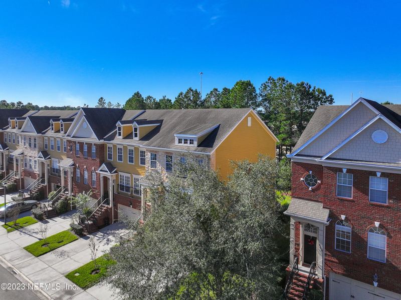 4252 Studio Park Ave, Jacksonville, FL 32216