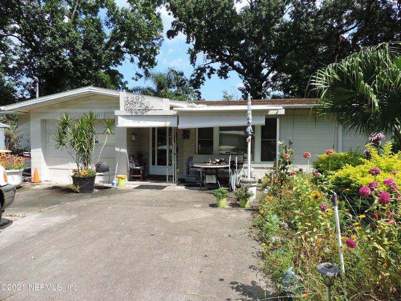 4253 Springwood Rd, Jacksonville, FL 32207