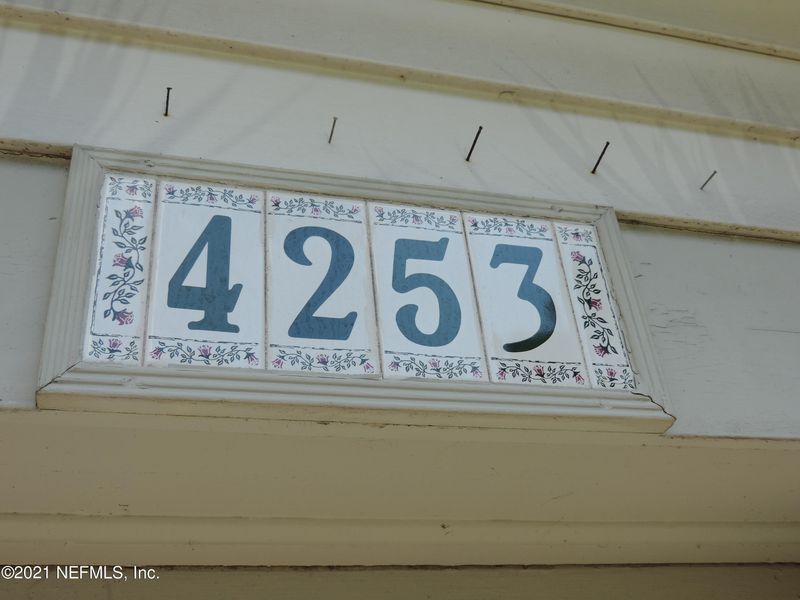 4253 Springwood Rd, Jacksonville, FL 32207