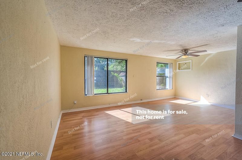 4254 Springwood Rd, Jacksonville, FL 32207