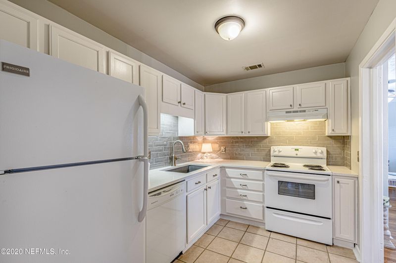 4256 Genoa Ave, Jacksonville, FL 32210