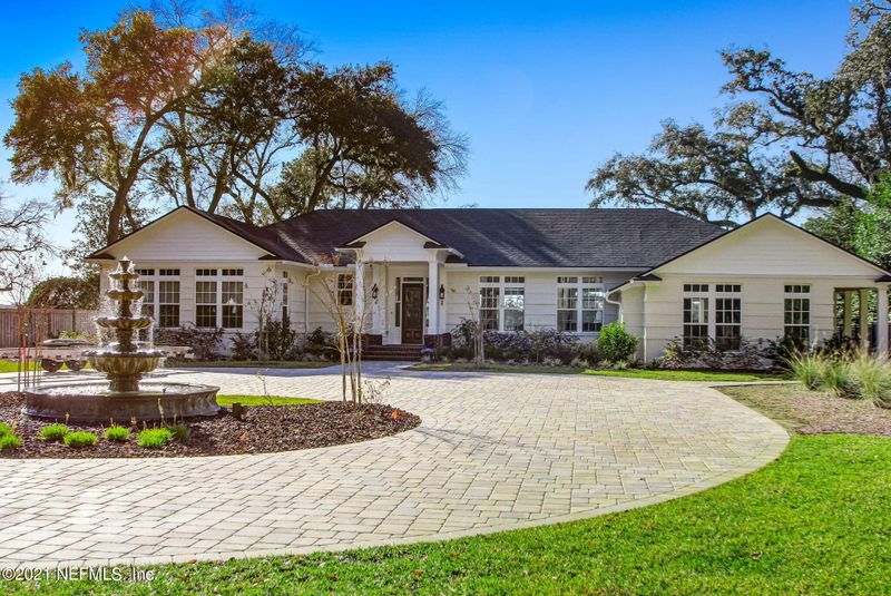 4258 Ortega Forest Dr, Jacksonville, FL 32210