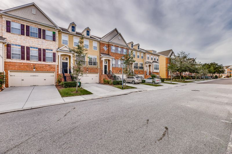 4258 Studio Park Ave, Jacksonville, FL 32216