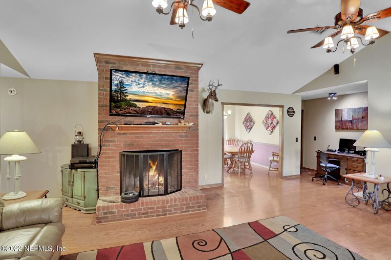 4259 River Rd, Hilliard, FL 32046