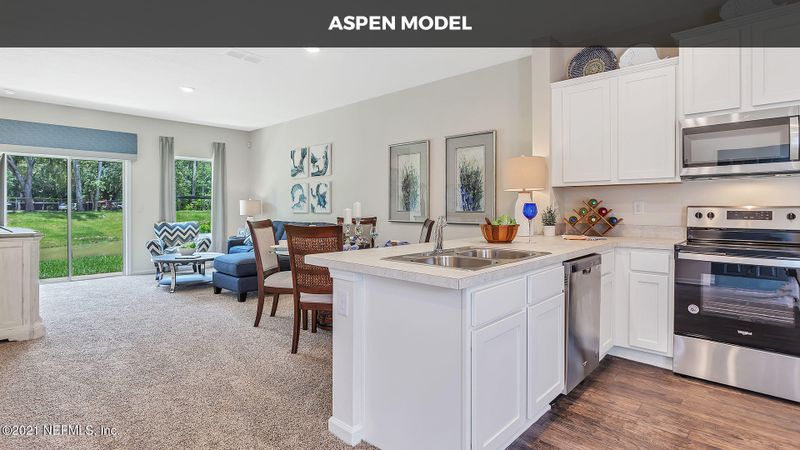 426 Aralia Ln, Jacksonville, FL 32216