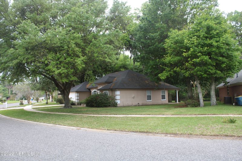 4261 Emerald Bay Dr, Jacksonville, FL 32277