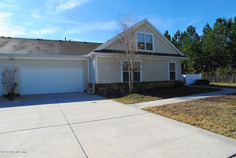 4264 Sunbeam Lake Dr, Jacksonville, FL 32257