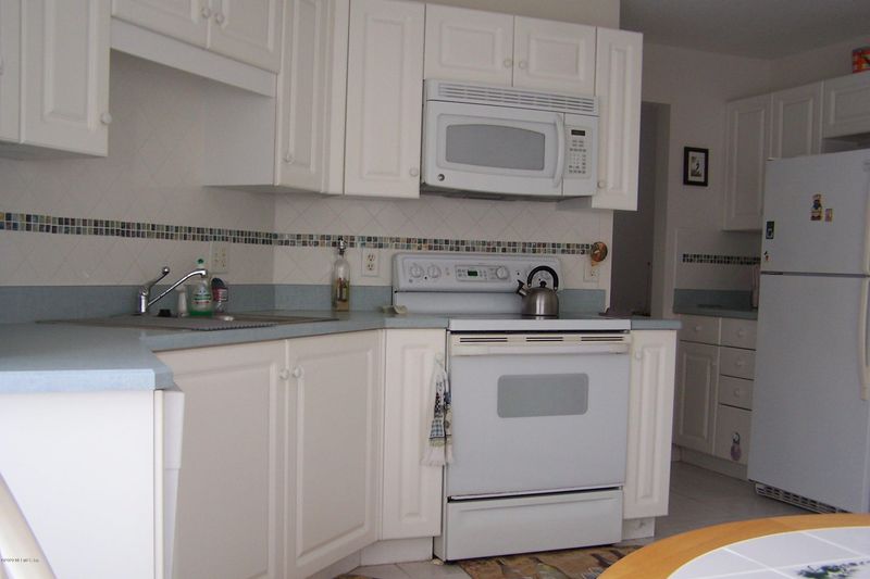 429 Chamberlain Dr, St Augustine, FL 32086