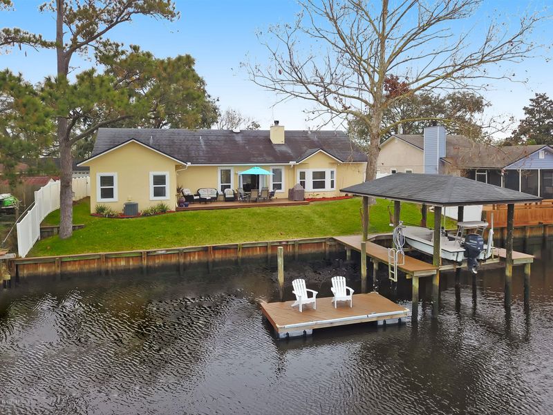 4290 Tideview Dr, Jacksonville, FL 32250