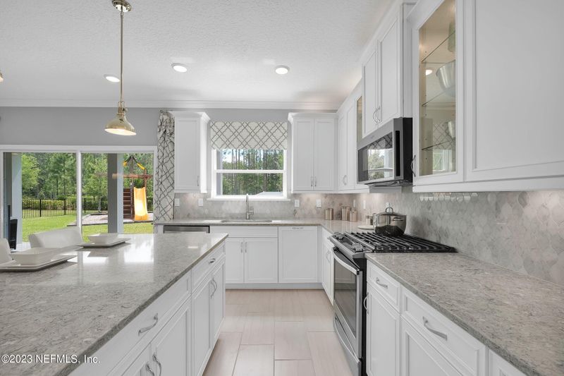 43 Lindenwood Pl, St Johns, FL 32259