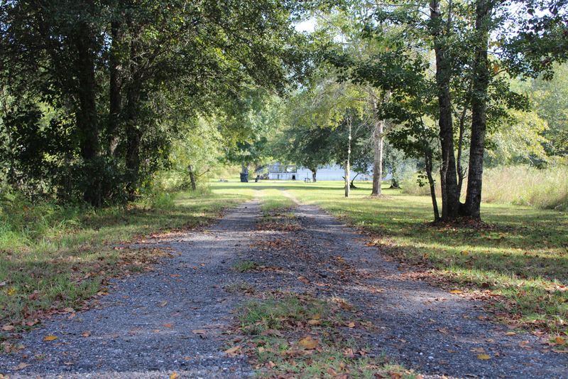 43035 Pilgrims Way, Callahan, FL 32011