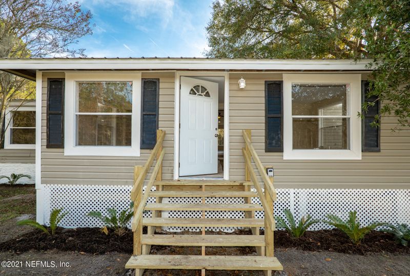 43150 Ratliff Rd, Callahan, FL 32011