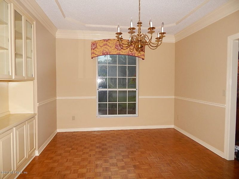 4317 Rustling Leaf Ln, Jacksonville, FL 32258