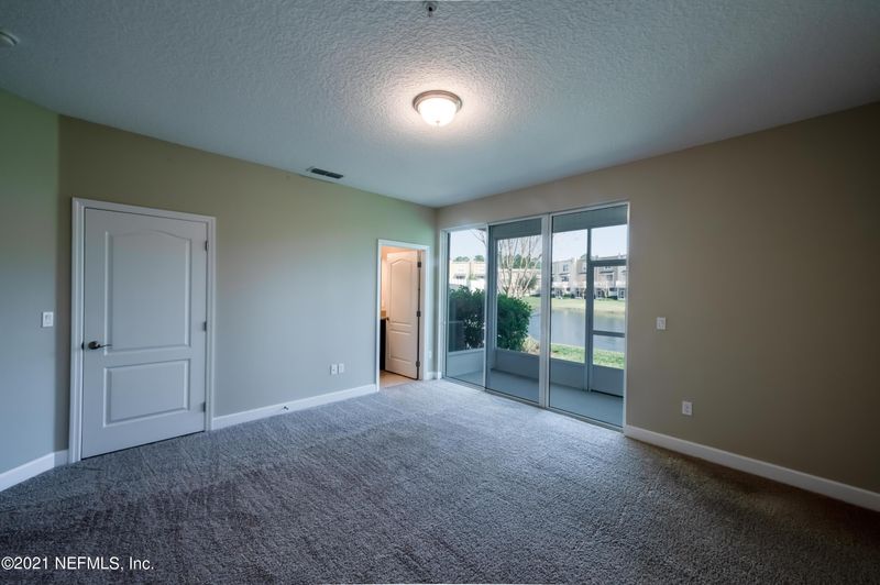 4324 Ellipse Dr, Jacksonville, FL 32246