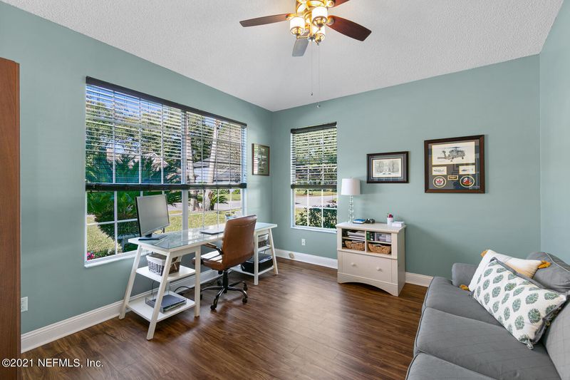 4325 Hanover Park Dr, Jacksonville, FL 32224