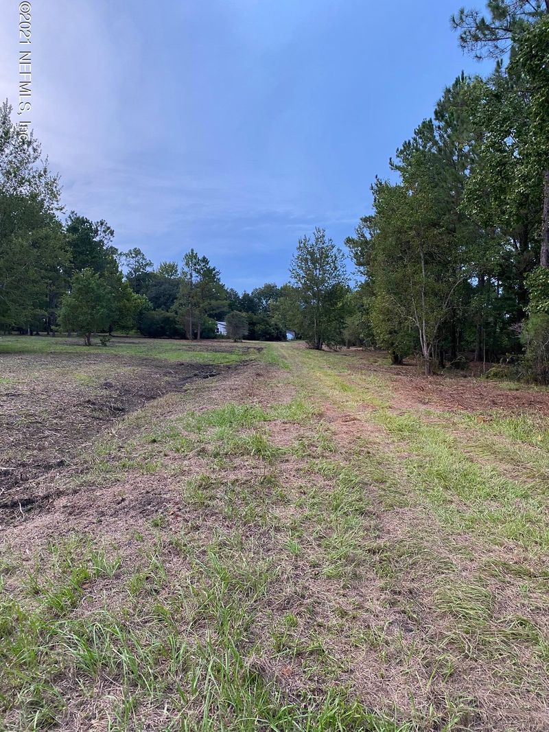 43263 Ratliff Rd, Callahan, FL 32011