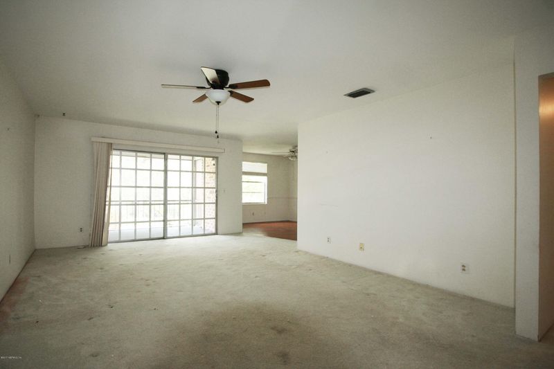 4329 Plaza Gate Ln S #202, Jacksonville, FL 32217
