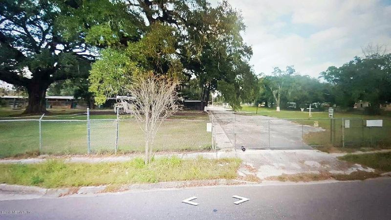 4330 Pearce St, Jacksonville, FL 32209