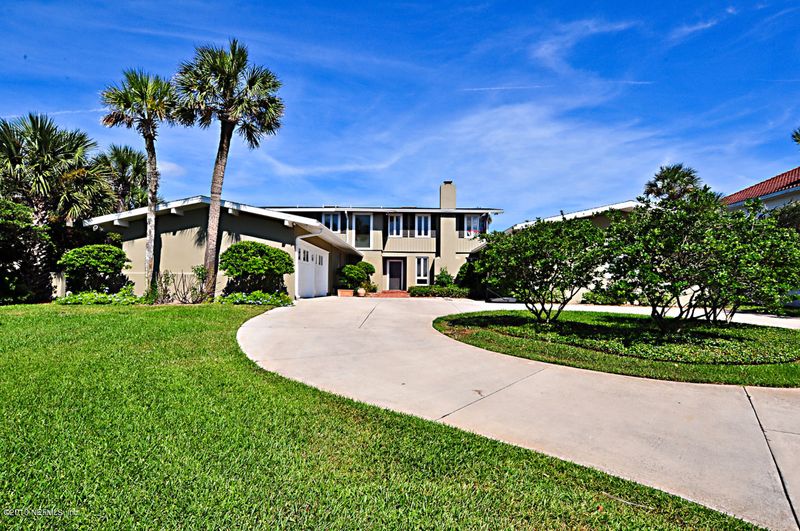 4335 Duval Dr, Jacksonville Beach, FL 32250