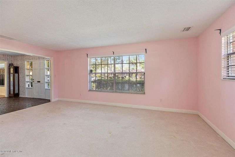 4338 Phillips Pl, Jacksonville, FL 32207