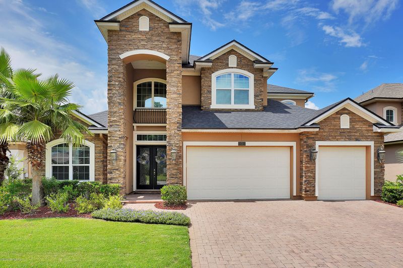 434 Cloisterbane Dr, St Johns, FL 32259