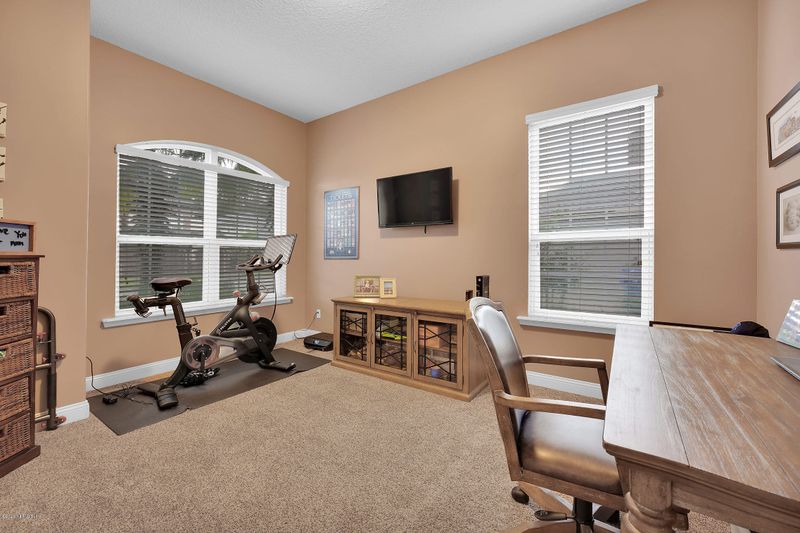 434 Cloisterbane Dr, St Johns, FL 32259