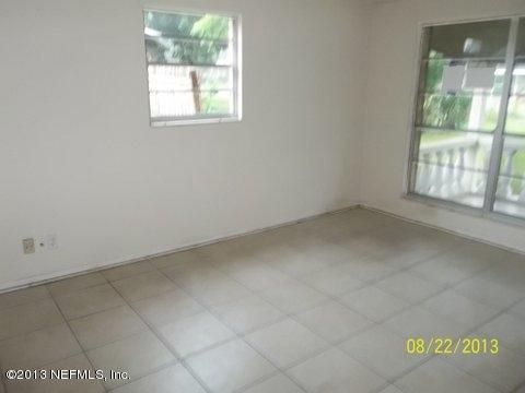 4340 Anson Dr, Jacksonville, FL 32246