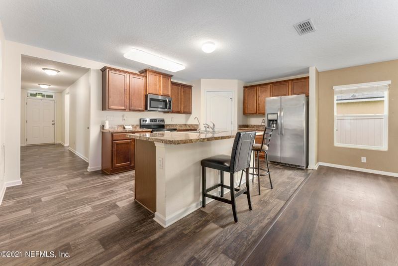 435 Harley Dr, Jacksonville, FL 32218
