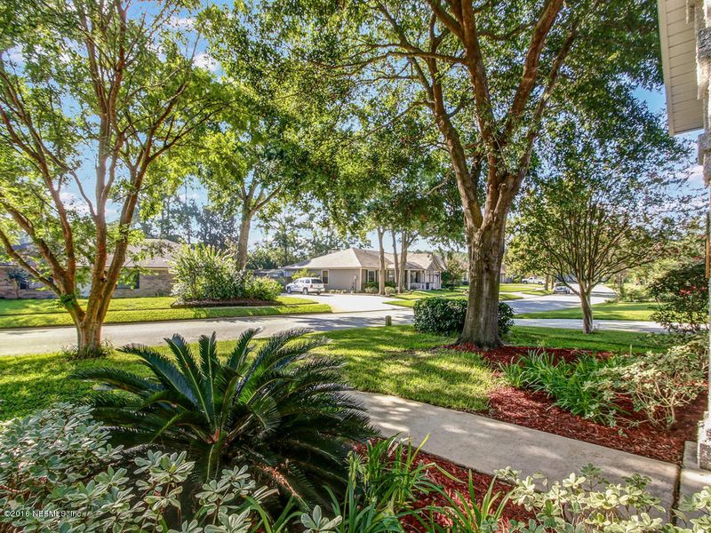 436 Lazy Meadow Dr E, Jacksonville, FL 32225