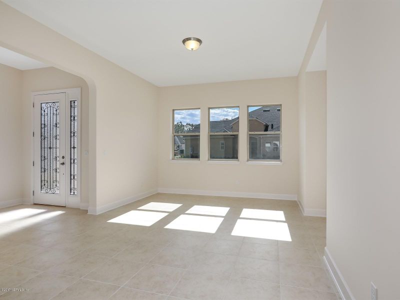 436 Wingstone Dr, Jacksonville, FL 32081
