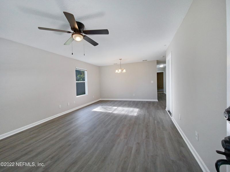 4366 Bedford Rd, Jacksonville, FL 32207