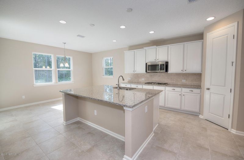 437 Downs Corner Rd, St Augustine, FL 32092