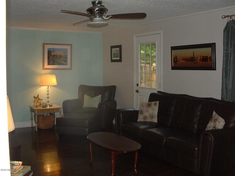 437 Otis Rd, Jacksonville, FL 32220