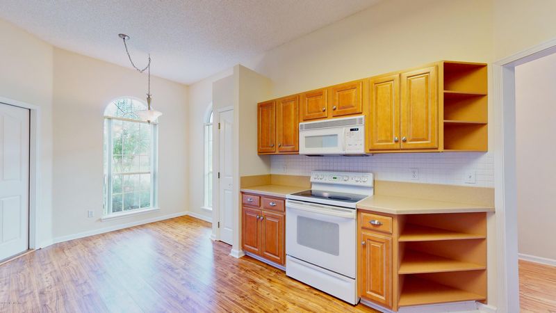 4389 Heathford Ct, Jacksonville, FL 32224