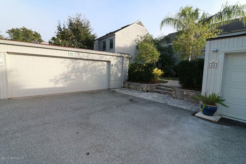 44 Lake Julia Dr S, Ponte Vedra Beach, FL 32082