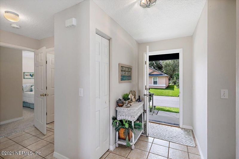 440 Island View Cir, St Augustine, FL 32095